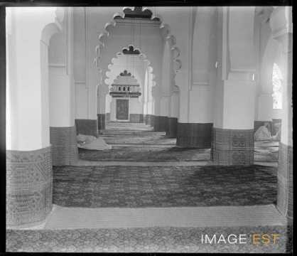 Intérieur d'une mosquée (Alger)